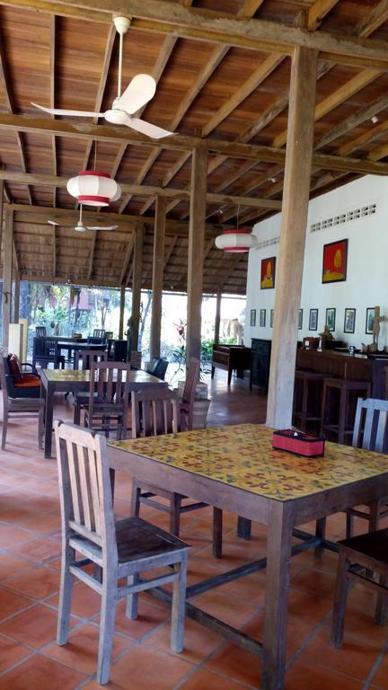 Arun Mekong Guesthouse Kratié Esterno foto