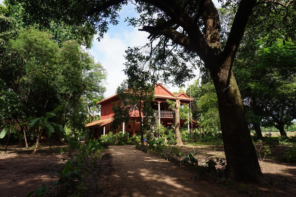 Arun Mekong Guesthouse Kratié Esterno foto